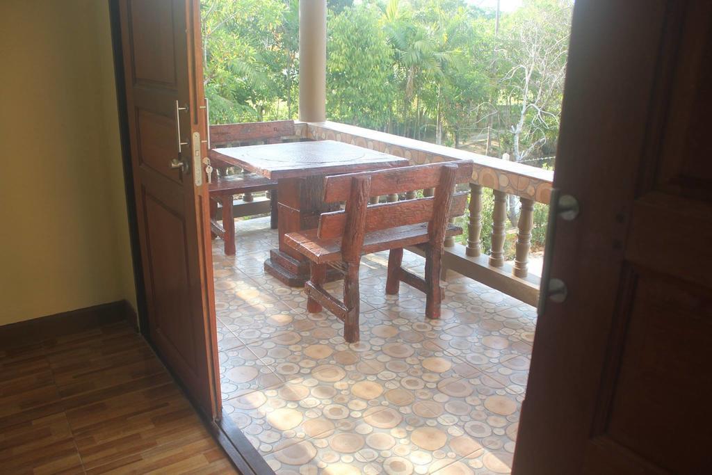 Baan Mek Lom Hotel Khao Lak Luaran gambar