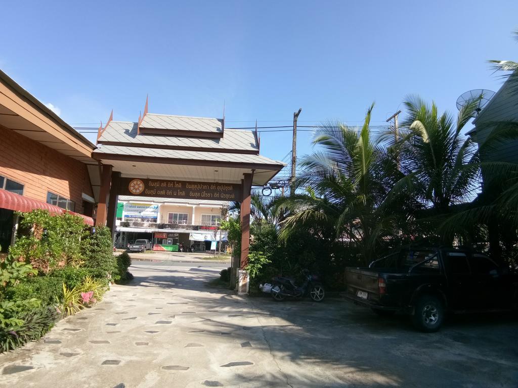 Baan Mek Lom Hotel Khao Lak Luaran gambar